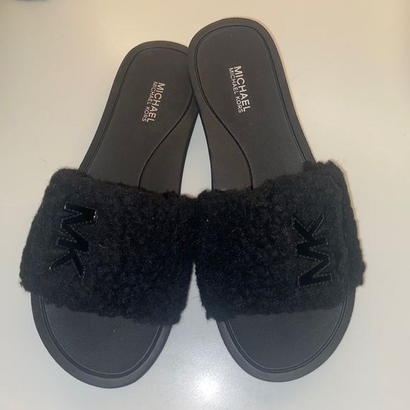 MICHAEL Michael Kors Shoes - Michael Kors Sides